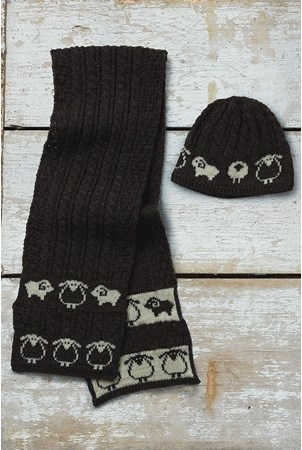 Sheep Motto Scarf and Hat Set